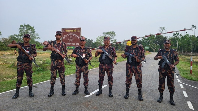 সীমান্তে পুশ ইন ঠেকাতে সতর্ক বিজিবি