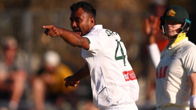 অস্ট্রেলিয়ার বিপক্ষে শরিফুলের নতুন ইতিহাস