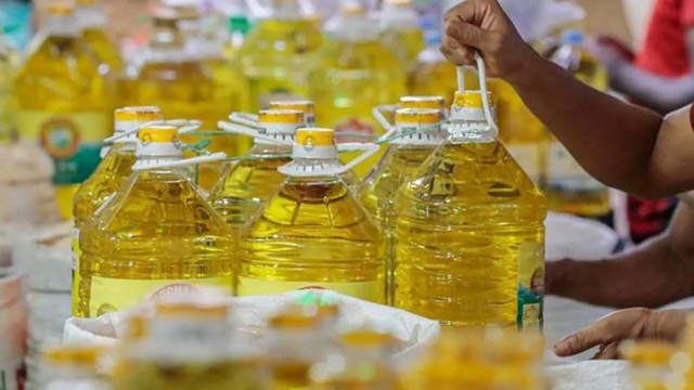 ভোজ্যতেলের আমদানি বেশি হলেও বাজারে সংকট, নেপথ্যে কারা?
