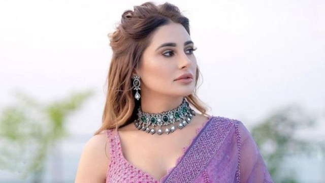 অবশেষে গোপনে বিয়ে সারলেন নারগিস ফাখরি