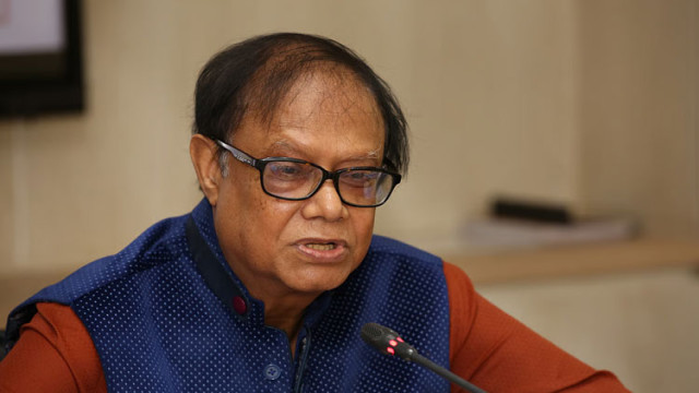 নগদ থেকে জমা ও উত্তোলন ছাড়া অন্য সেবা বন্ধ: গভর্নর