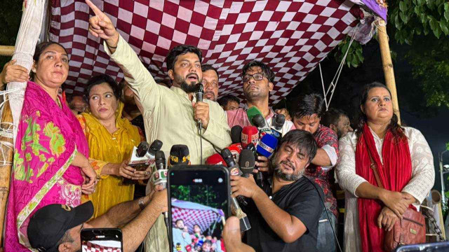 বিএনপি নেতা ইশরাক হোসেন