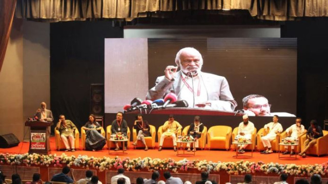 অন্তর্বর্তী সরকার কোনো পরশ পাথর নয়: মঈন খান