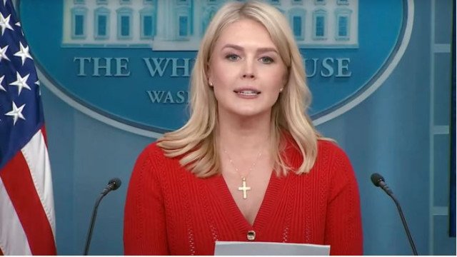 হোয়াইট হাউসের প্রেস সেক্রেটারি ক্যারোলিন লেভিট