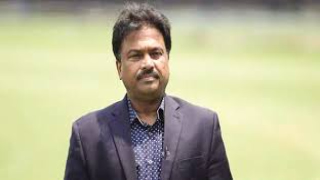 সভাপতি পদ থেকে অপসারণ, হাইকোর্টে ফারুক