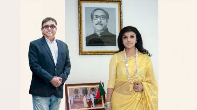 স্বামীসহ দুদকের জালে সাবেক হাইকমিশনার মুনা