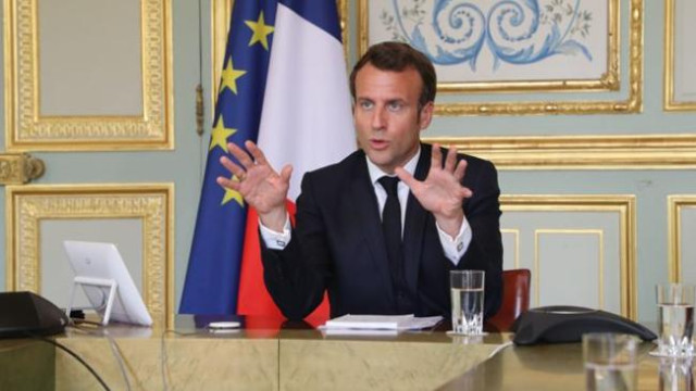 ফরাসি প্রেসিডেন্ট ইমানুয়েল ম্যাক্রোঁ
