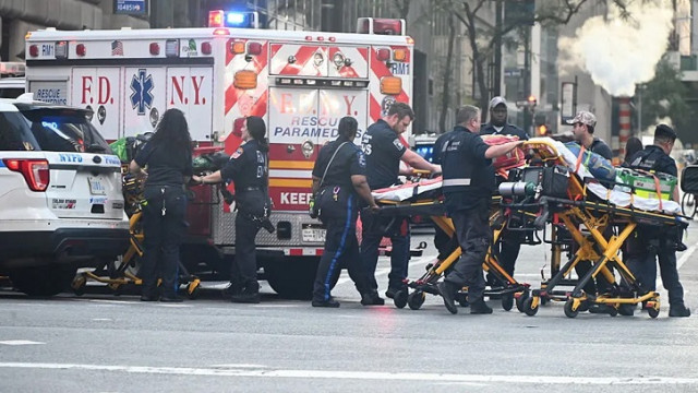 নিউইয়র্কে বন্দুকধারীর গুলিতে বাংলাদেশি বংশোদ্ভূত পুলিশসহ নিহত ৫