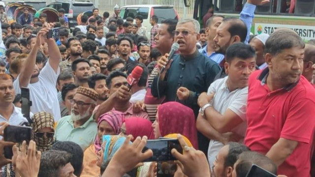 আমরা সবাই ঐক্যবদ্ধভাবে মানবিক বাংলাদেশ গড়তে বদ্ধপরিকর: নীরব