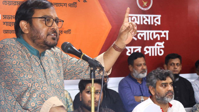 ফ্যাসিবাদী চরিত্র ফিরিয়ে আনতে কয়েকটি দল প্রতিযোগিতায় লিপ্ত: মঞ্জু