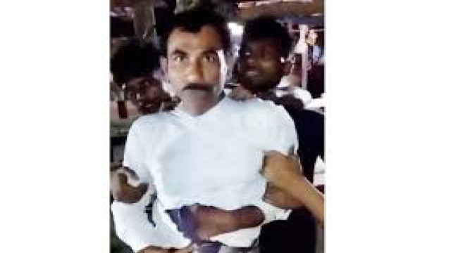 প্রবাসীর স্ত্রীর সঙ্গে আপত্তিকর অবস্থায় ধরা বিএনপি নেতা