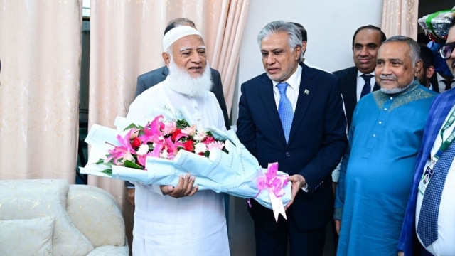 ডা. শফিকুর রহমানের সুস্বাস্থ্য কামনা করেন পাকিস্তানের উপ-প্রধানমন্ত্রী