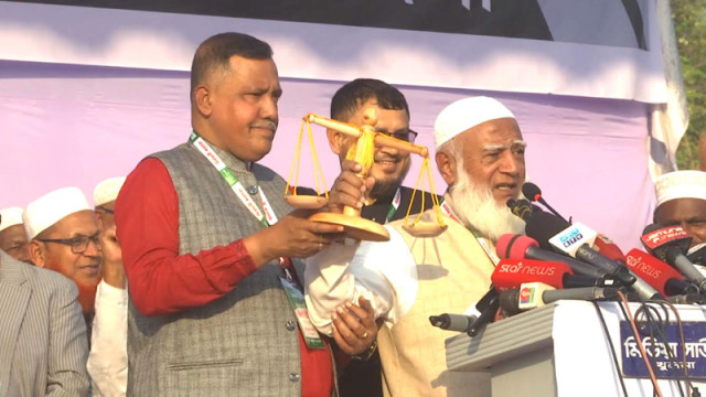 জামায়াত ক্ষমতায় এলে হিন্দুদের ‘জামাই-আদরে’ রাখবে: কৃষ্ণ নন্দী