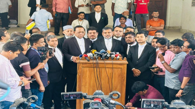 ২১ আগষ্ট গ্রেনেড হামলা মামলায় তারেক রহমান ও বাবর বেকসুর খালাস