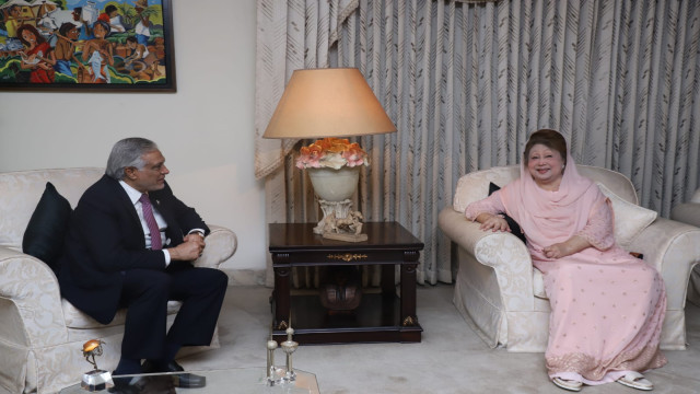 খালেদা জিয়ার সঙ্গে পাক পররাষ্ট্রমন্ত্রীর সাক্ষাৎ