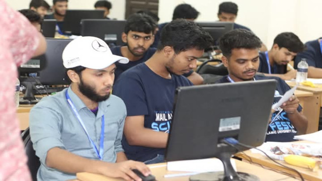 ইবিতে শুরু হলো ছাত্রশিবিরের বিজ্ঞান উৎসব