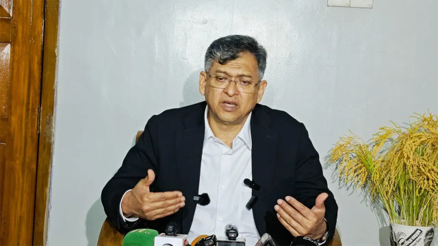 স্বাধীনতার ৫৪ বছর পর পূর্ণ মন্ত্রী পেল কক্সবাজারবাসী