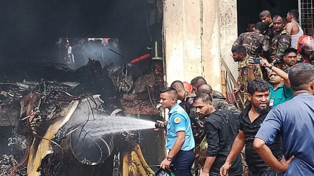 বিমান বিধ্বস্তে নিহত বেড়ে ৩১