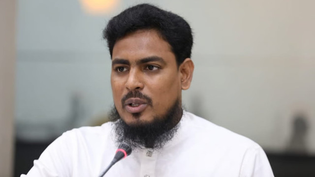 মাইকে ঘোষণা দিয়ে নেতাকর্মীদের ওপর আক্রমণ হচ্ছে