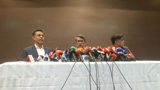 বাংলাদেশের নাগরিকদের বৃহদাংশ পুরনো ব্যবস্থায় ফিরতে চায় না: আলী রীয়াজ