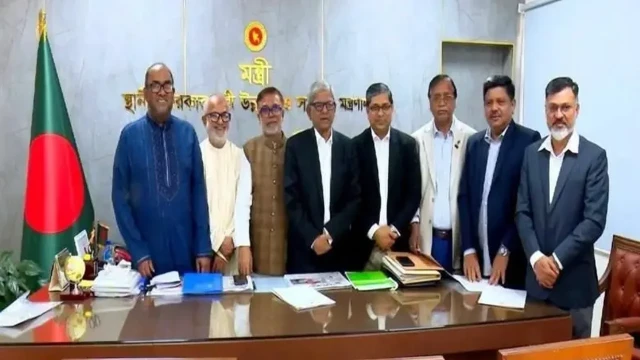 সিটি ও জেলা পরিষদ কি বিএনপি নেতাদের পুনর্বাসন কেন্দ্রে পরিণত হলো