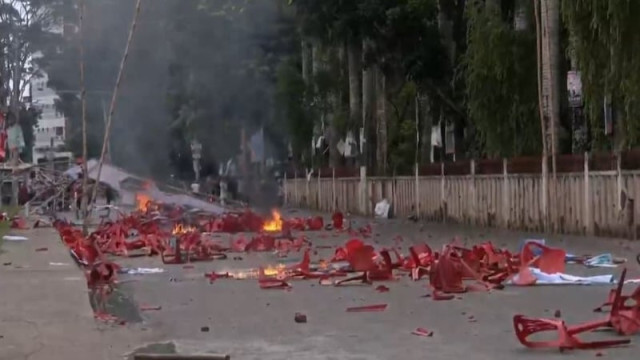 গোপালগঞ্জে এনসিপির সমাবেশস্থলে হামলা চালিয়ে ভাঙচুর করা হয়েছে