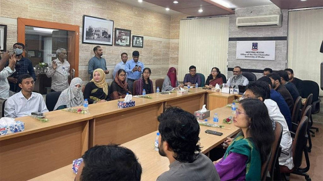 ডাকসুর প্রথম কার্যনির্বাহী পরিষদের সভা