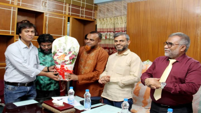 ইবি'র লালন শাহ হলে নতুন প্রভোস্টের দায়িত্ব গ্রহণ