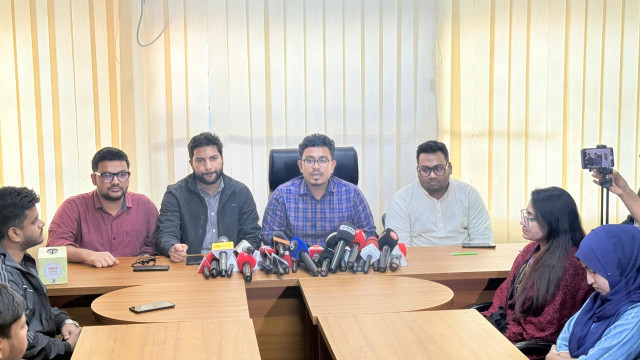 ডাকসুর উদ্যোগে বসিলা পর্যন্ত বাড়ছে তরঙ্গ বাস রুট, এক্সপ্রেসওয়েতে লাগবে না টোল