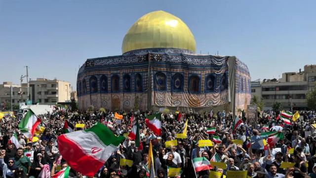 ইরানজুড়ে ‘ক্রোধ ও বিজয়’ মিছিলে ইসরায়েলবিরোধী ঐক্য