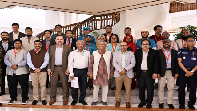 “নাগরিক সেবা বাংলাদেশ” নামে পাইলট প্রকল্প শুভ উদ্বোধন করেছেন প্রধান উপদেষ্টা প্রফেসর মুহাম্মদ ইউনূস