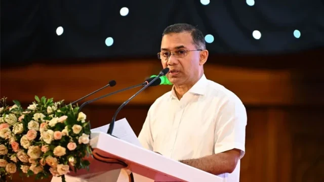 সময় এসেছে বাংলাদেশ পুনর্গঠনের: প্রধানমন্ত্রী