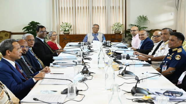 গভীর সমুদ্রে মাছ আহরণে জোর দিতে প্রধান উপদেষ্টার আহ্বান